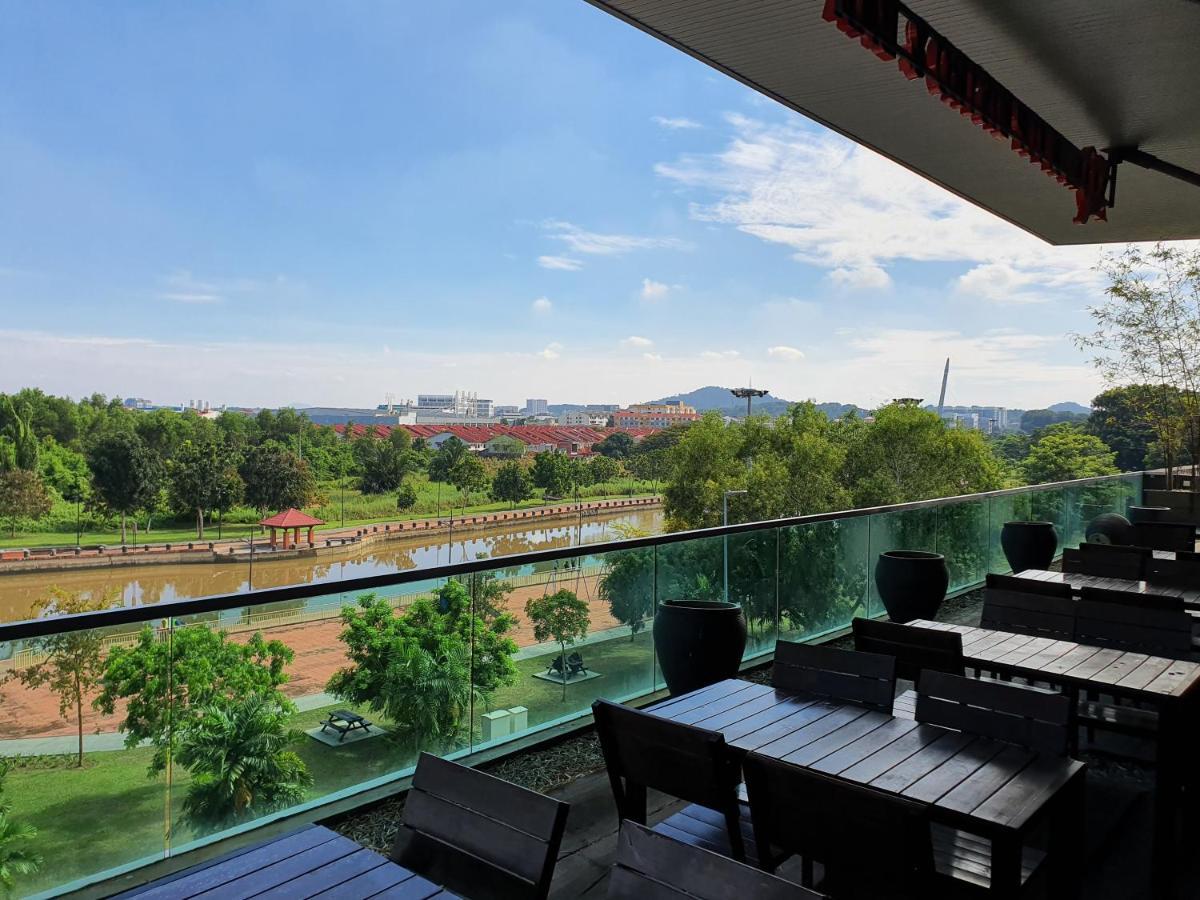 Riverfront Boutique Hotel Malacca Kültér fotó